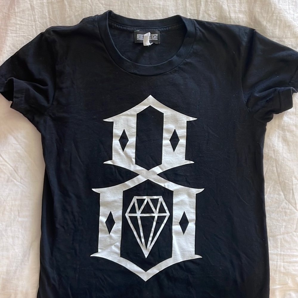 Rebel 8 T-shirt